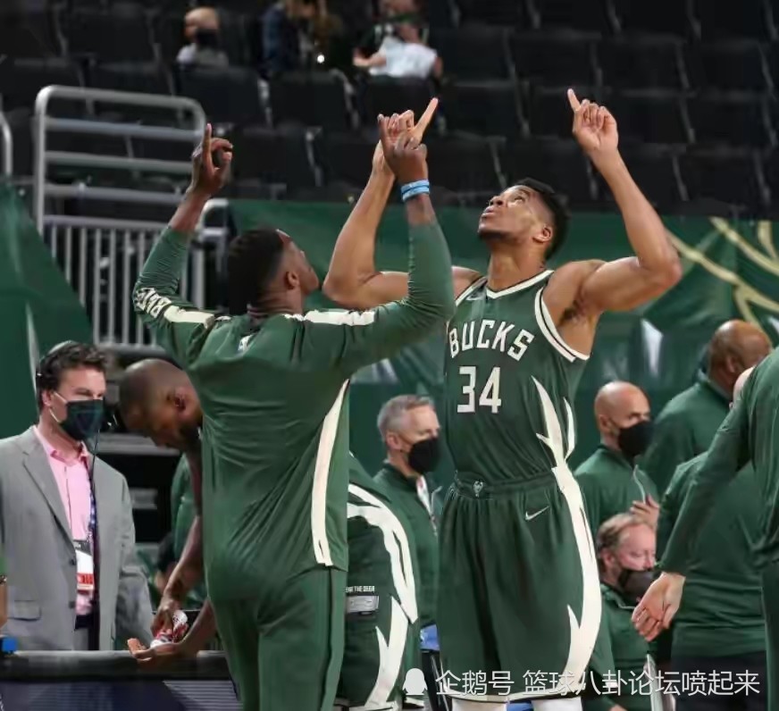 雄鹿新秀表现惊艳,全场观众掌声不断,现在投资有限教育也是.